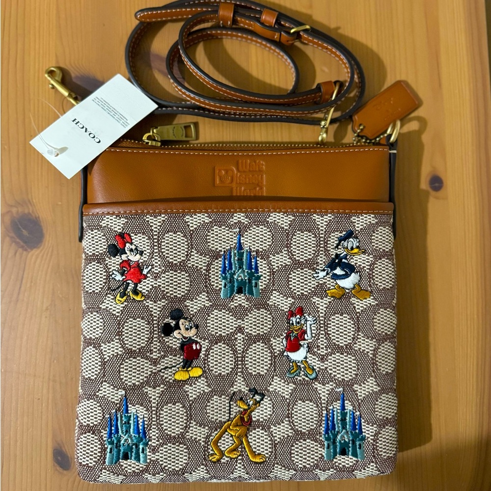 🐭 Coach Disney X Kitt Messenger Crossbody Bag Mickey And Friends Embroidery